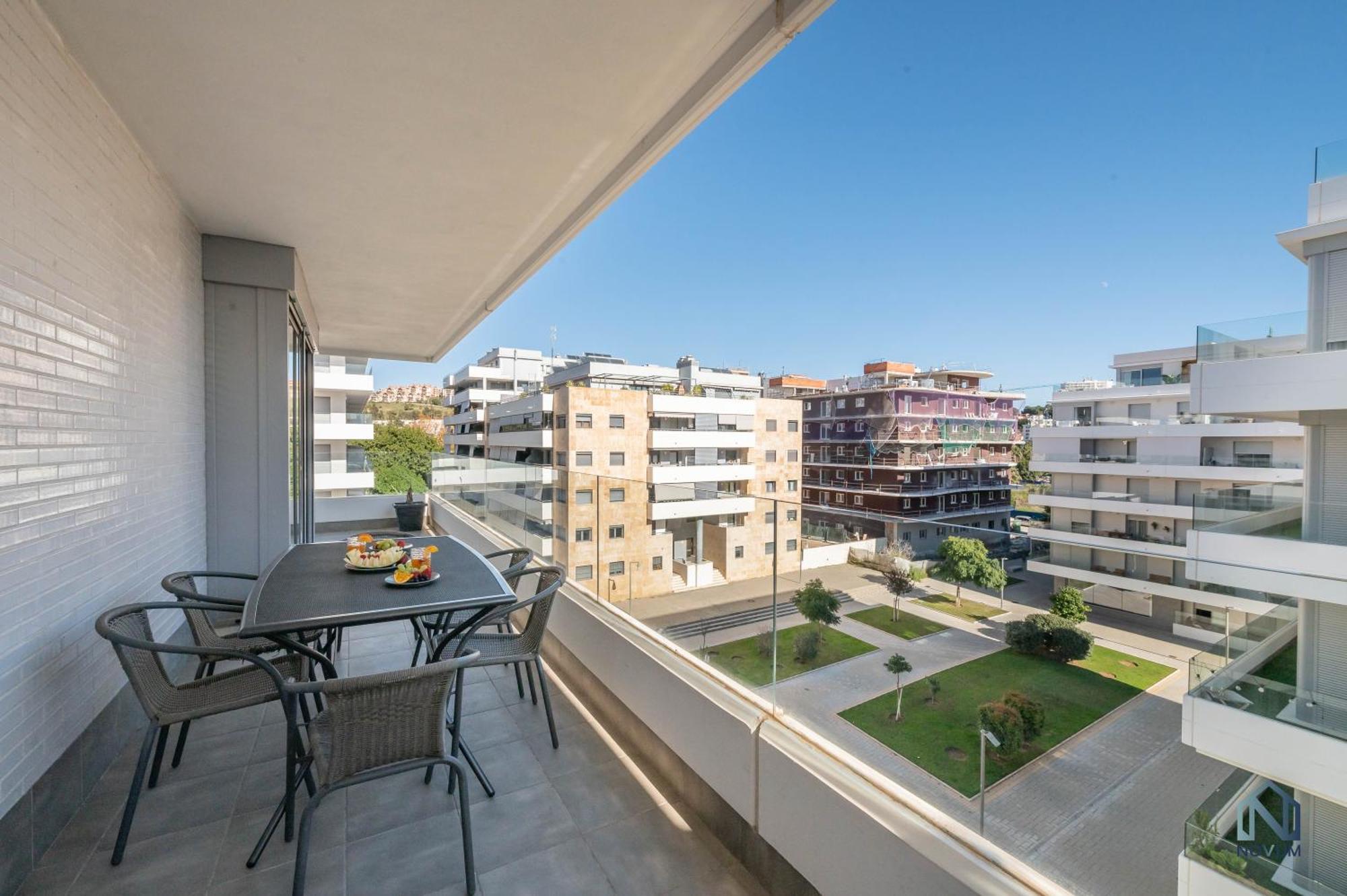 Newly Built 3 Bdrm Modern Apt W Gym, Pool, & Views Marbella Exterior foto